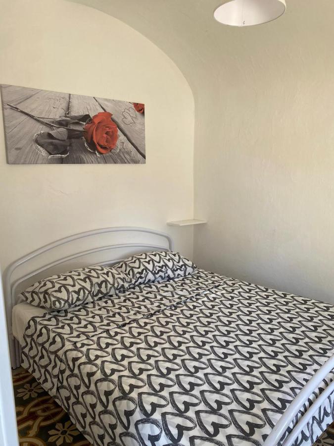 La Dimora Nonna Eugy Villa โปลีญาโนอามาเร ภายนอก รูปภาพ