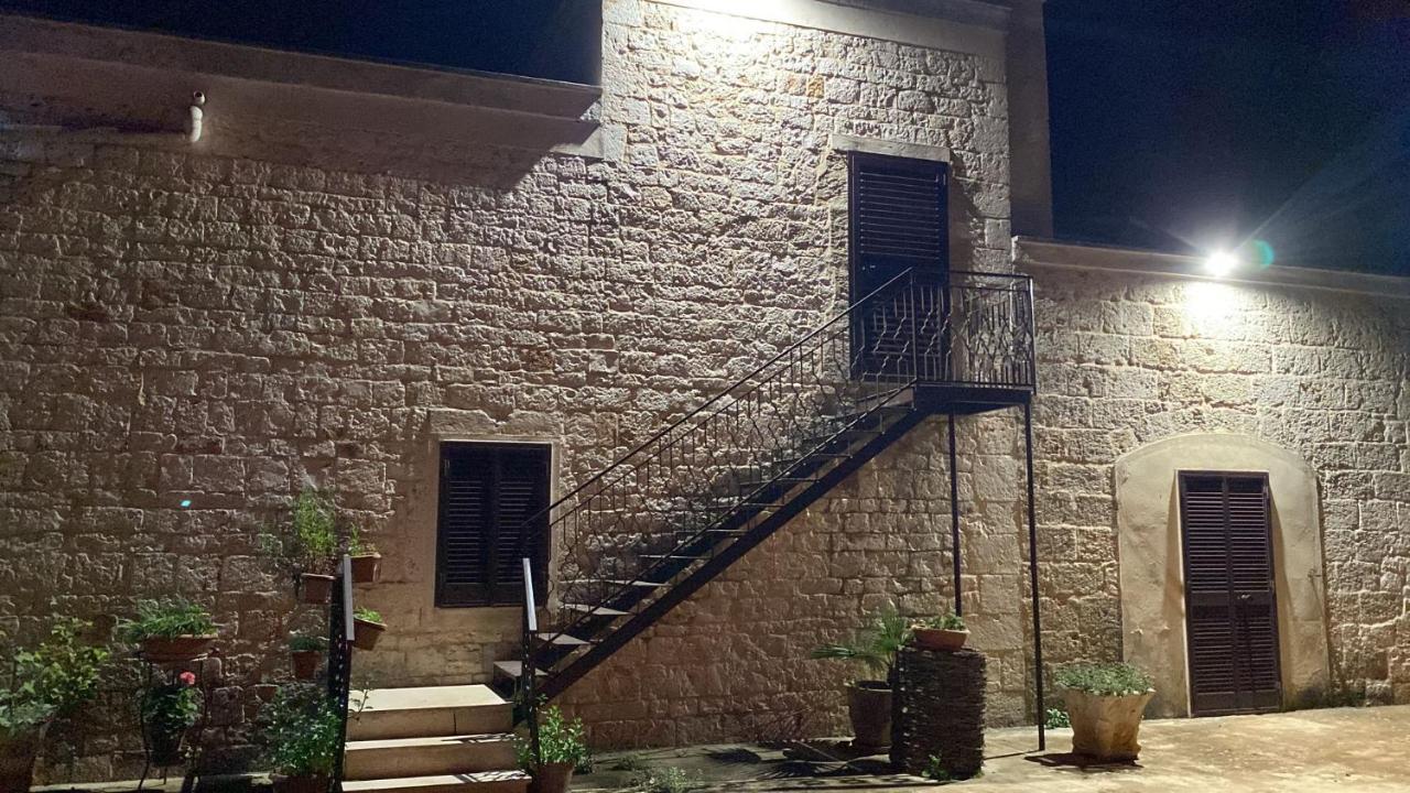 La Dimora Nonna Eugy Villa โปลีญาโนอามาเร ภายนอก รูปภาพ