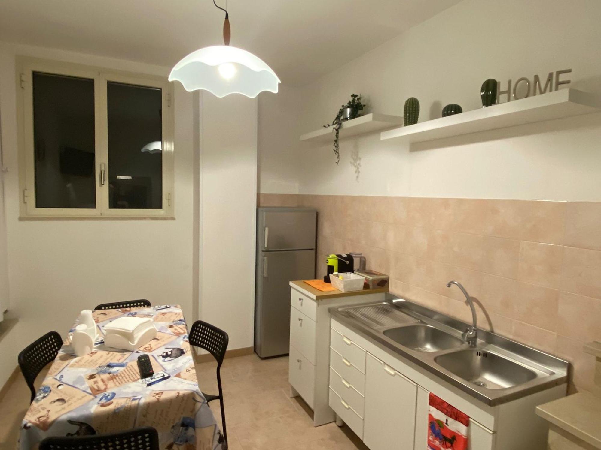 La Dimora Nonna Eugy Villa โปลีญาโนอามาเร ภายนอก รูปภาพ